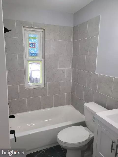 220 33rd St NE, Washington, DC 20019 photo 9