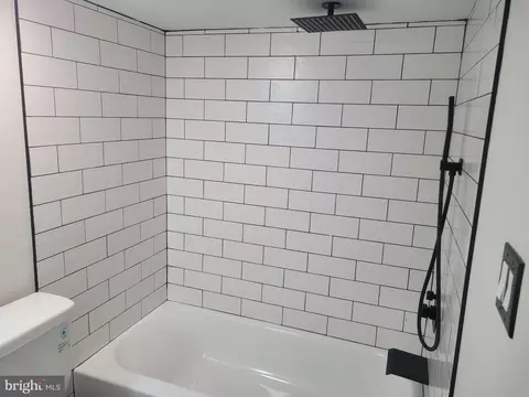 220 33rd St NE, Washington, DC 20019 photo 14