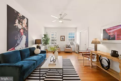 5402 Connecticut Ave NW #400, Washington, DC 20015