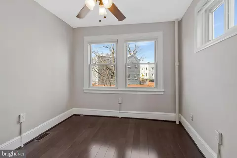 1264 Penn St NE, Washington, DC 20002 photo 19