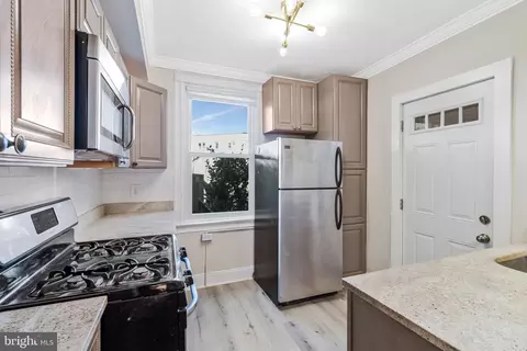 1264 Penn St NE, Washington, DC 20002 photo 5