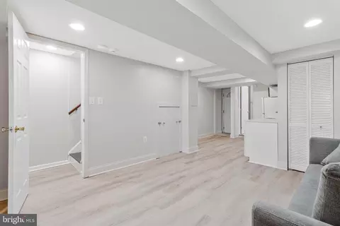 1264 Penn St NE, Washington, DC 20002 photo 23