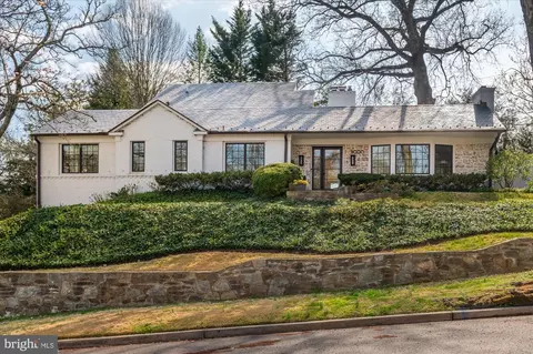 5000 Overlook Rd NW, Washington, DC 20016 photo 3