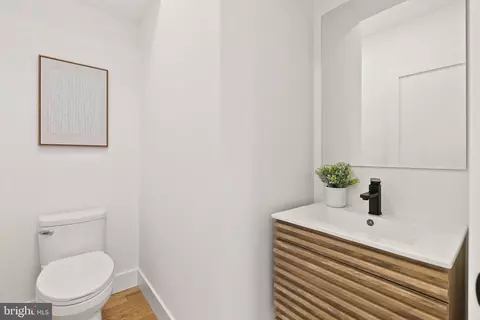 Entry Way - 2118 Rand Pl NE, Washington, DC 20002 photo 3 of 3