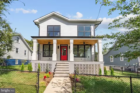Exterior - 2118 Rand Pl NE, Washington, DC 20002 photo 2 of 9
