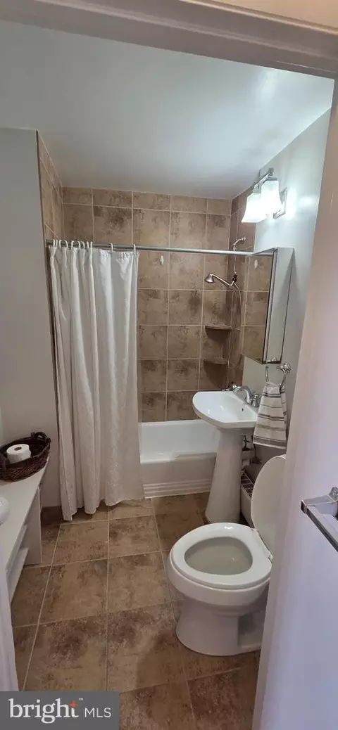 Bath - 305 C St NE #202, Washington, DC 20002 photo 1 of 1
