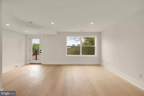 Living - 5703 9th St NW #2, Washington, DC 20011 photo 3 of 5