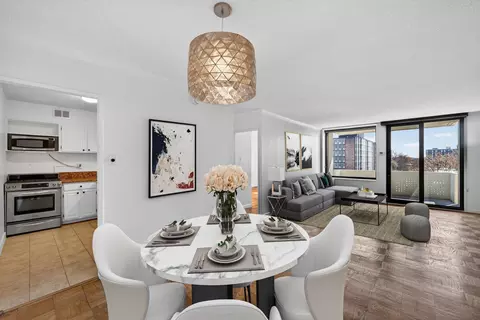 240 M St SW #E406, Washington, DC 20024