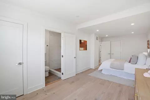 Bedroom - 1739 Independence Ave SE, Washington, DC 20003 photo 5 of 6