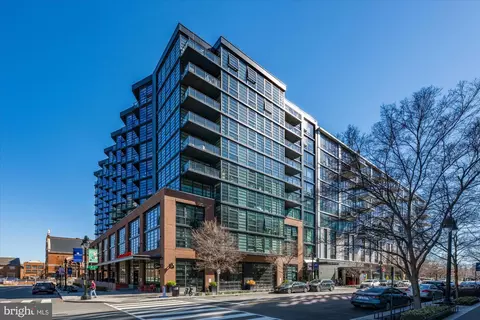 1300 4th St SE #308, Washington, DC 20003