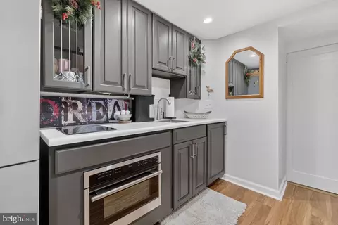 136 Rhode Island Ave NE, Washington, DC 20002 photo 25