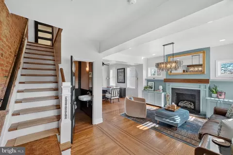 136 Rhode Island Ave NE, Washington, DC 20002 photo 4