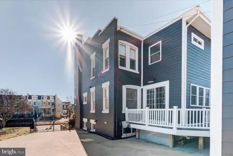 136 Rhode Island Ave NE, Washington, DC 20002 photo 2