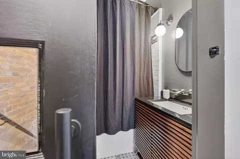 136 Rhode Island Ave NE, Washington, DC 20002 photo 18