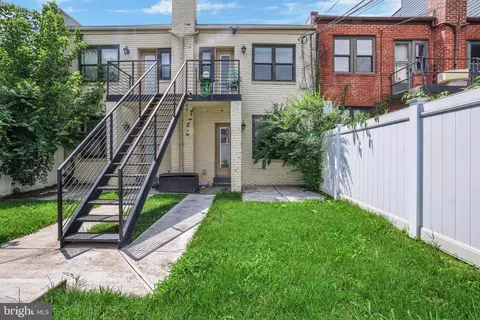 Exterior - 833 19th St NE #1, Washington, DC 20002 photo 2 of 5