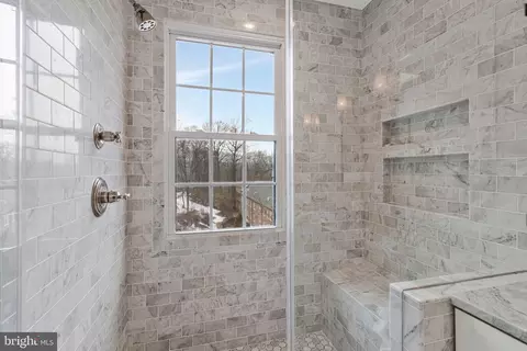 2916 18th St NW, Washington, DC 20009 photo 24