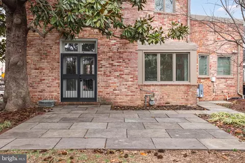 416 6th St SE, Washington, DC 20003 photo 33