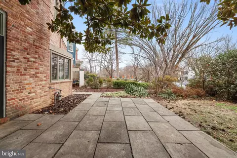 416 6th St SE, Washington, DC 20003 photo 19