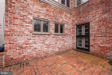 416 6th St SE, Washington, DC 20003 photo 49