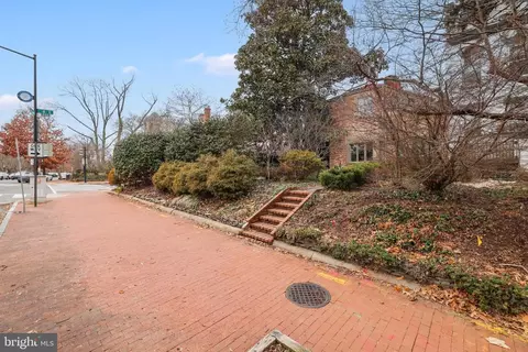 416 6th St SE, Washington, DC 20003 photo 32