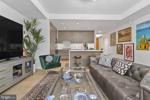 2501 M St NW #205, Washington, DC 20037