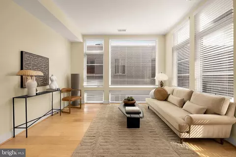 1443 Chapin St NW #303, Washington, DC 20009