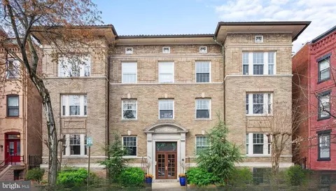 116 6th St NE #105, Washington, DC 20002