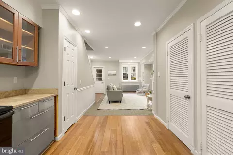 Entry Way - 312 9th St NE, Washington, DC 20002 photo 3 of 3