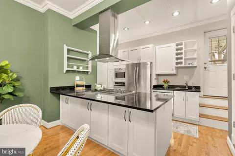 Kitchen - 312 9th St NE, Washington, DC 20002 photo 3 of 10