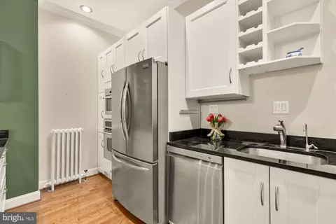 Kitchen - 312 9th St NE, Washington, DC 20002 photo 5 of 10