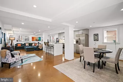 1239 Simms Pl NE #5, Washington, DC 20002