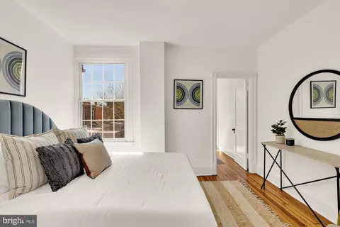 Bedroom - 1529 C St SE, Washington, DC 20003 photo 3 of 5