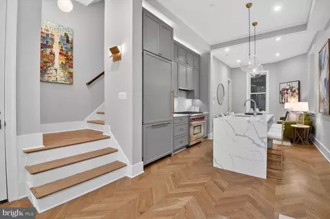Entry Way - 1810 15th St NW #2, Washington, DC 20009 photo 1 of 10