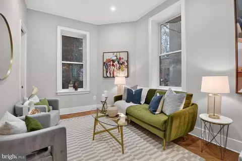Living - 1810 15th St NW #2, Washington, DC 20009 photo 1 of 2