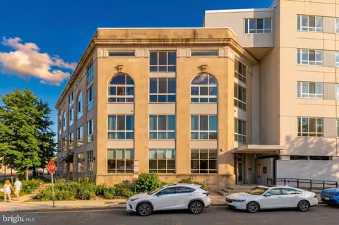 5885 Colorado Ave NW #204, Washington, DC 20011