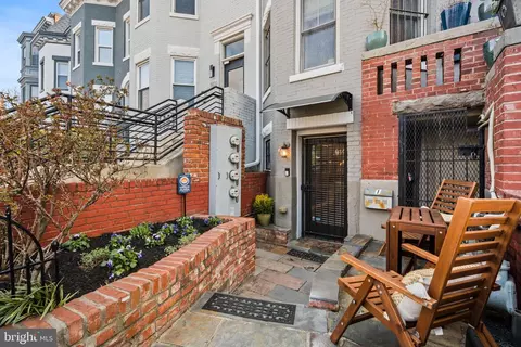 1831 1st St NW #1, Washington, DC 20001