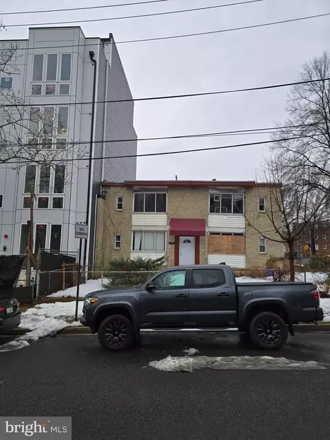 2101 M St NE, Washington, DC 20002