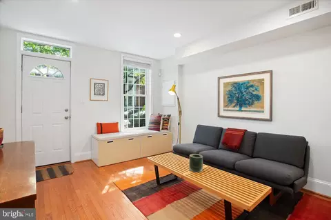 Other - 924 9th St NE, Washington, DC 20002 photo 2 of 10