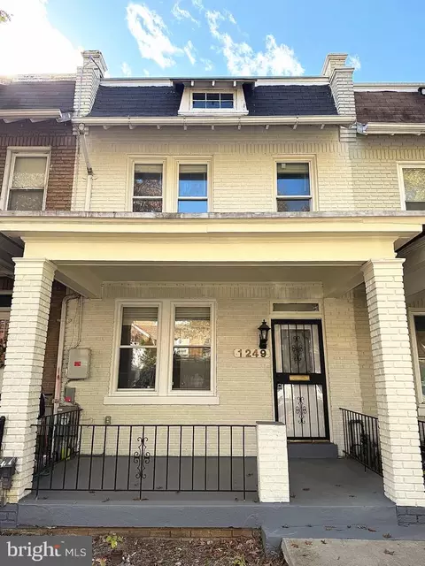 1249 Owen Pl NE, Washington, DC 20002
