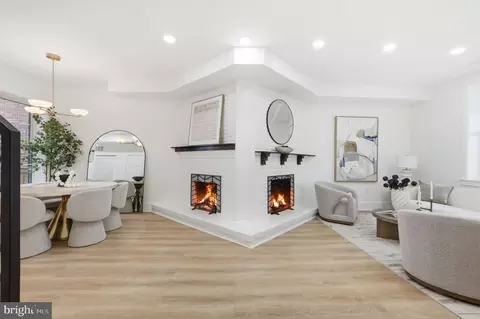 Living - 325 14th St NE, Washington, DC 20002 photo 2 of 3