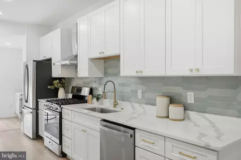 Kitchen - 325 14th St NE, Washington, DC 20002 photo 1 of 2