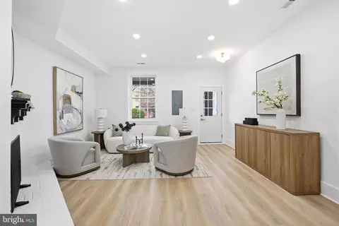 Living - 325 14th St NE, Washington, DC 20002 photo 3 of 3