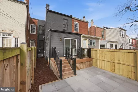 Exterior - 325 14th St NE, Washington, DC 20002 photo 7 of 7