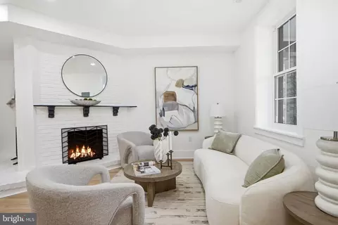 Other - 325 14th St NE, Washington, DC 20002 photo 1 of 4