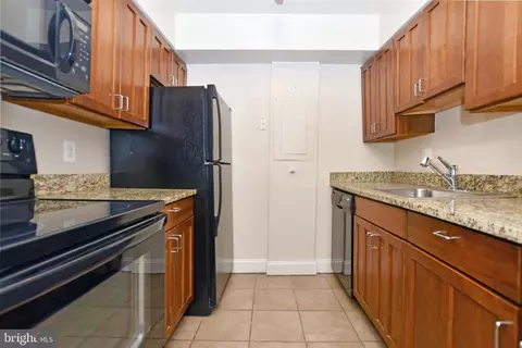 Kitchen - 35 14th St NE #35, Washington, DC 20002 photo 1 of 5