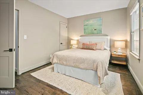 Bedroom - 1722 Lang Pl NE, Washington, DC 20002 photo 4 of 8