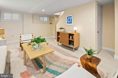 Living - 1722 Lang Pl NE, Washington, DC 20002 photo 5 of 5