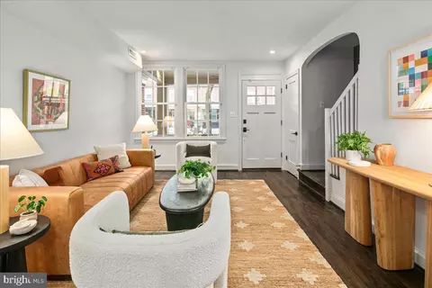 1722 Lang Pl NE, Washington, DC 20002