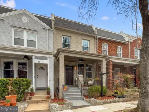 Exterior - 1722 Lang Pl NE, Washington, DC 20002 photo 5 of 5