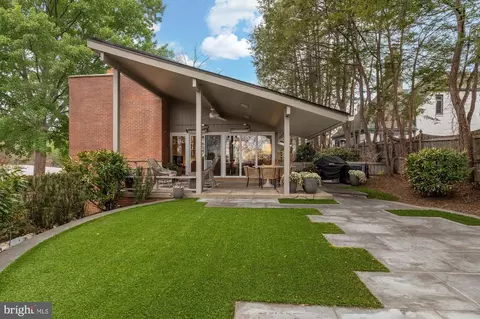 3211 Rowland Pl NW, Washington, DC 20008